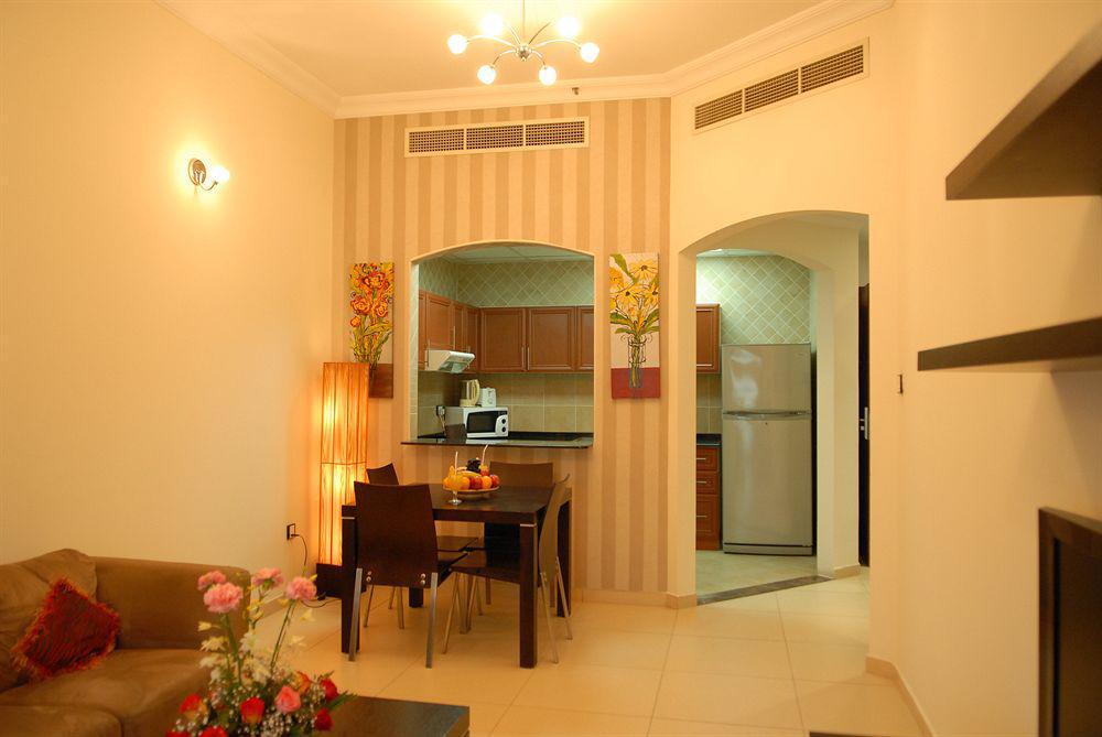 Arabian Suites Dubai Exterior photo